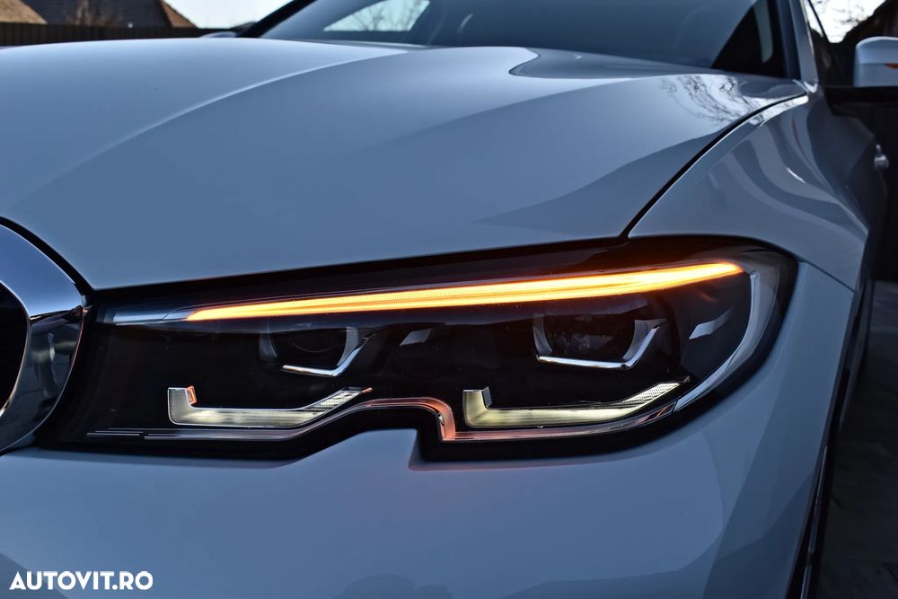 BMW Seria 3 330i Aut. Edition Luxury Line Purity - 20