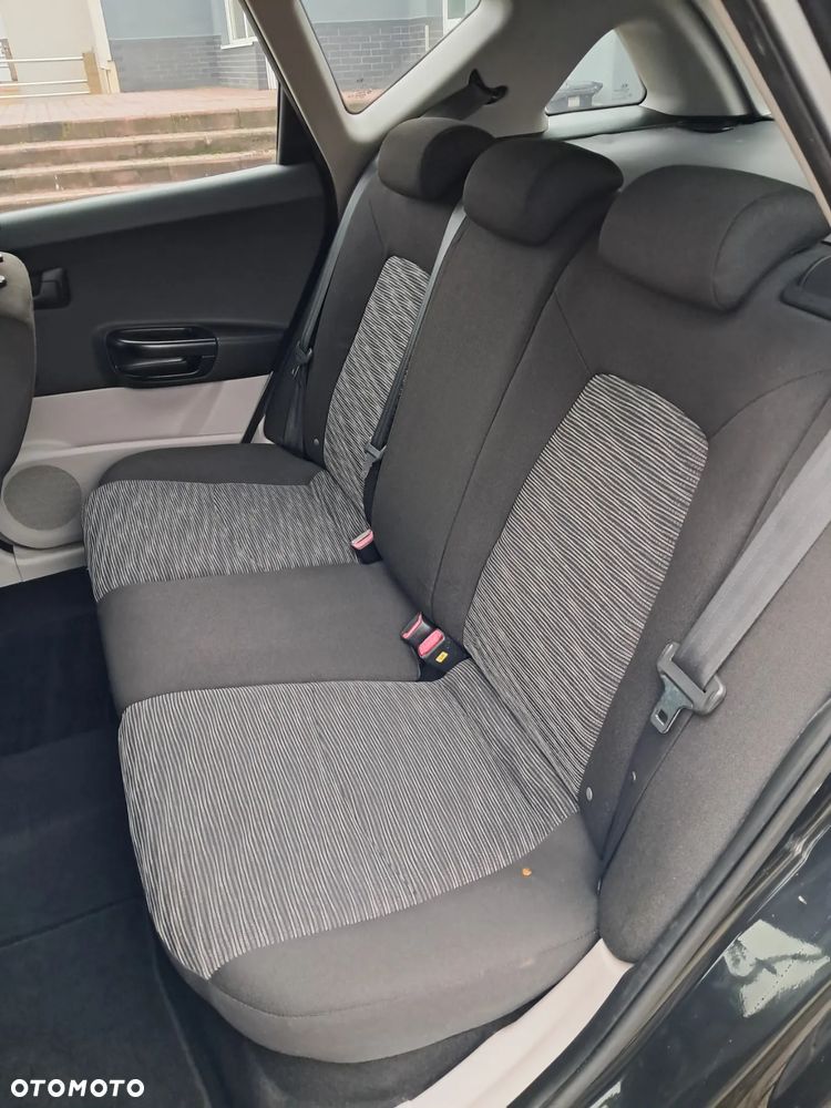 Kia Ceed 1.4 CVVT LX - 17