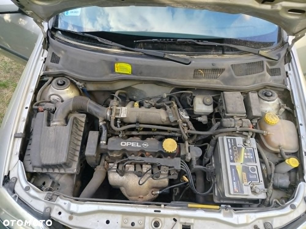 Opel Astra 1.6 GL / Start - 11