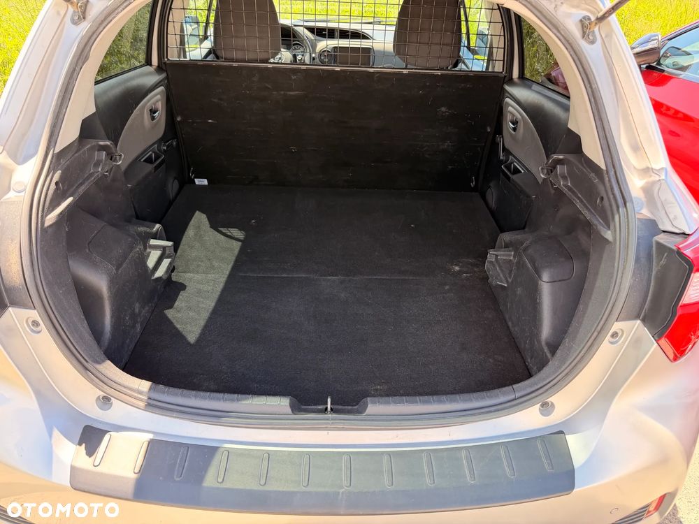 Toyota Yaris 1.5 Life - 8