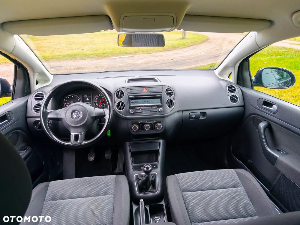 Volkswagen Golf Plus - 16