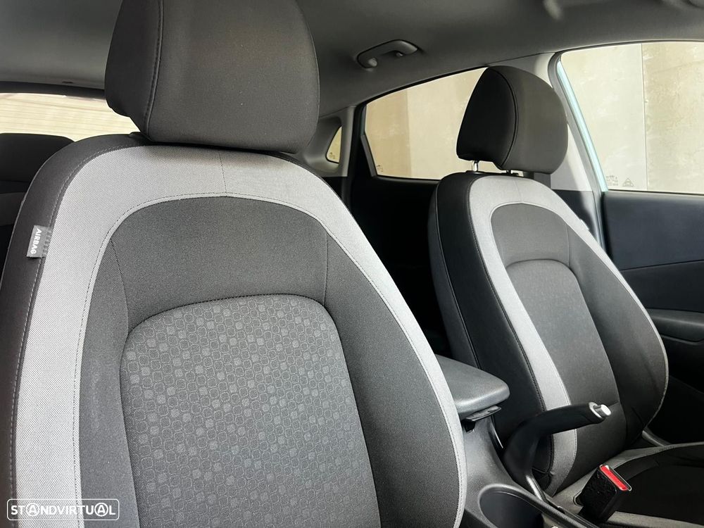 Hyundai Kauai 1.6 CRDi Premium DCT - 15