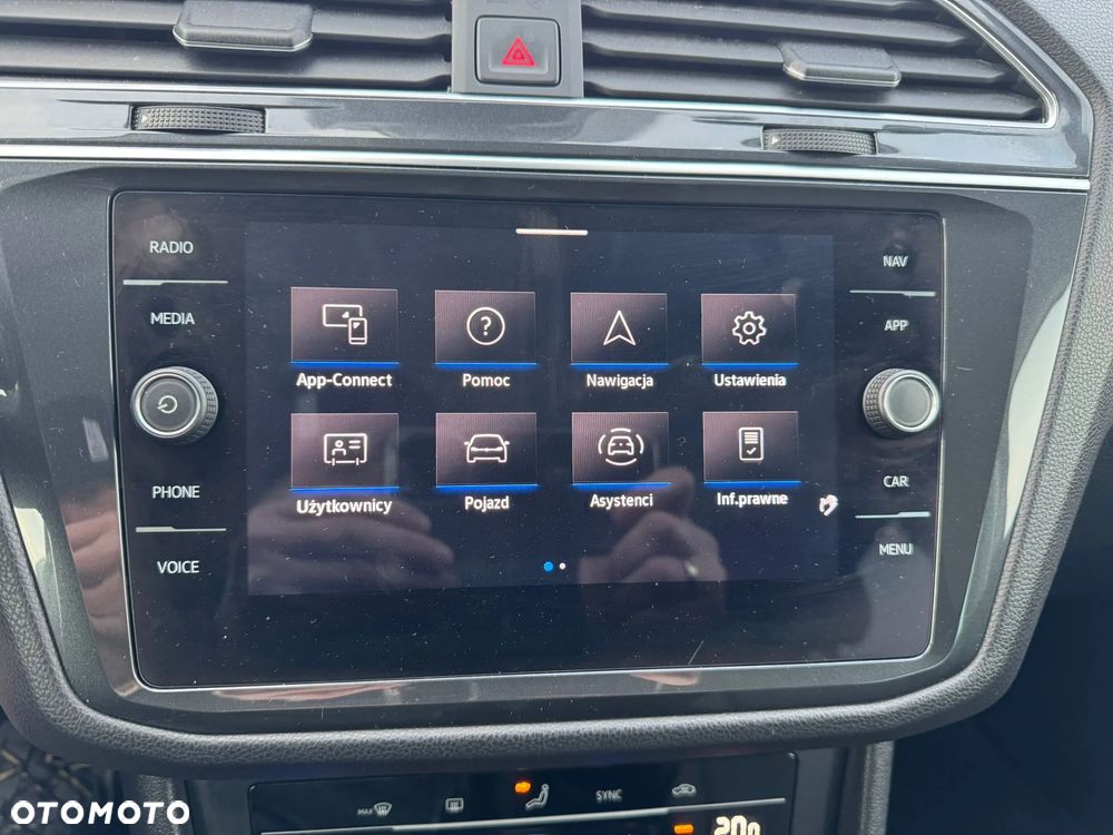 Volkswagen Tiguan 2.0 TDI SCR 4Mot Elegance DSG - 6