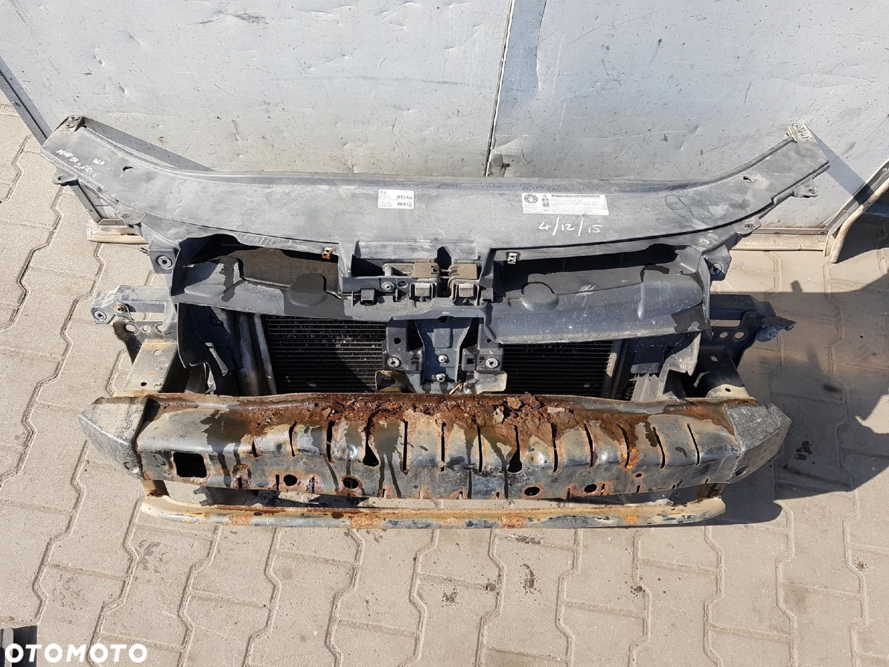 VW PASSAT B7 10-14r 2.0 TDI PAS PRZEDNI CHŁODNICE - 2