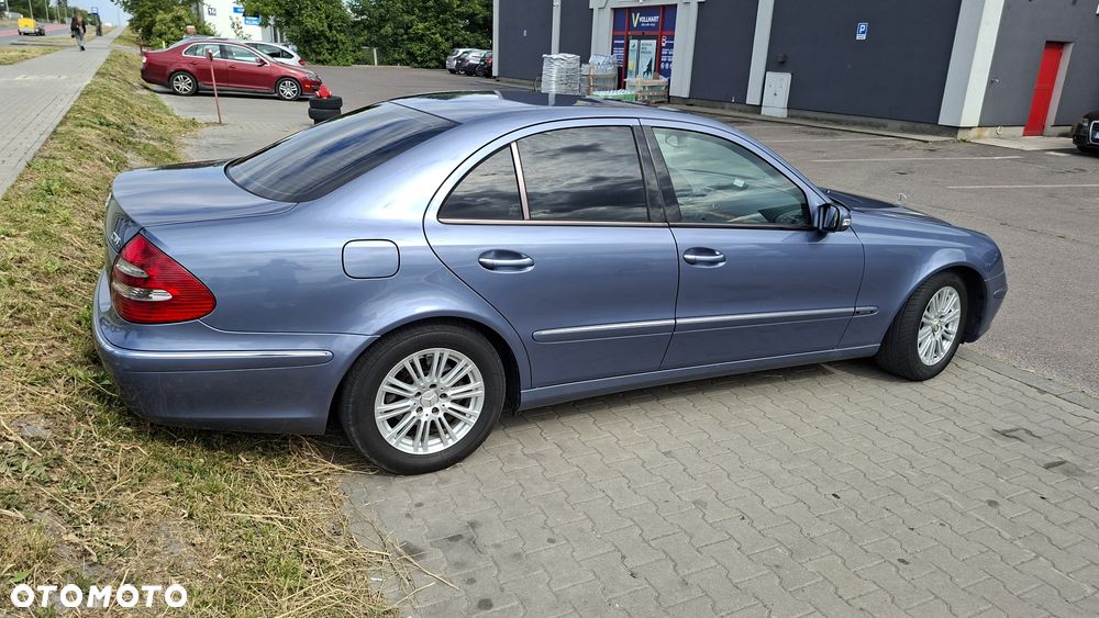Mercedes-Benz Klasa E - 4