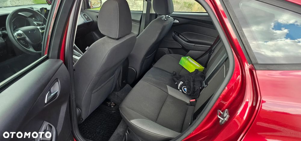 Ford Focus - 22
