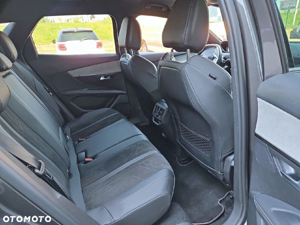 Peugeot 3008 1.2 PureTech GT S&S EAT8 - 13