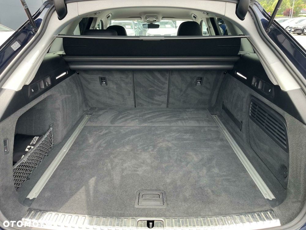 Audi A6 Allroad - 17