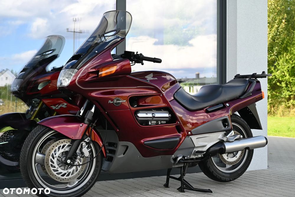Honda ST - 4