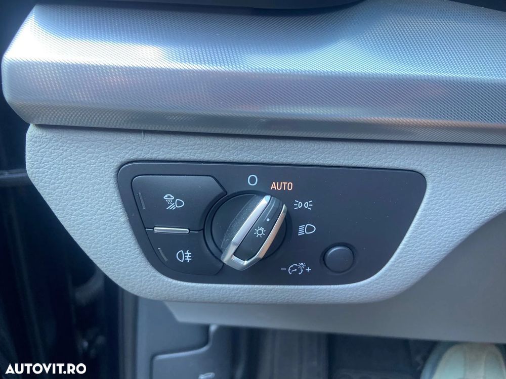 Audi Q5 35 TDI S tronic design - 33