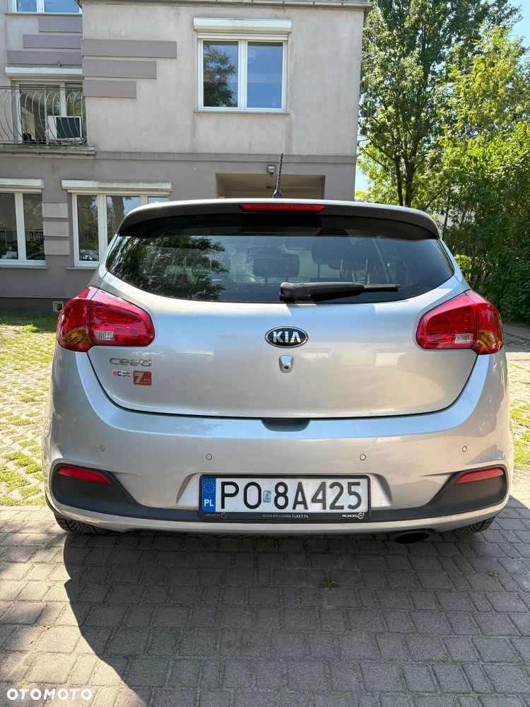 Kia Ceed - 6