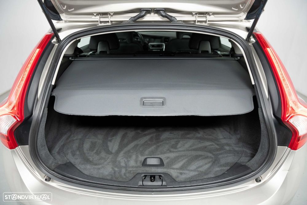 Volvo V60 2.0 D4 Kinetic - 12