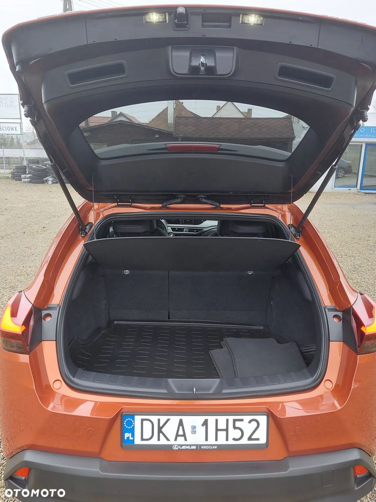 Lexus UX 200 GPF Business 2WD - 37