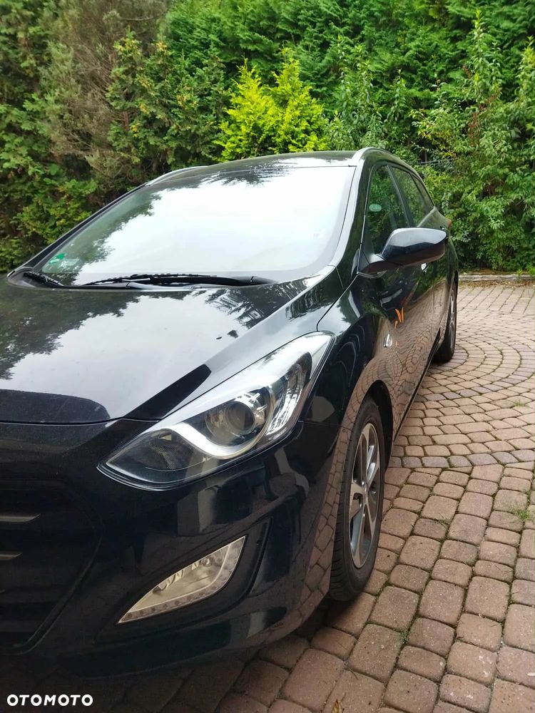 Hyundai i30 blue Kombi 1.4 Classic - 6