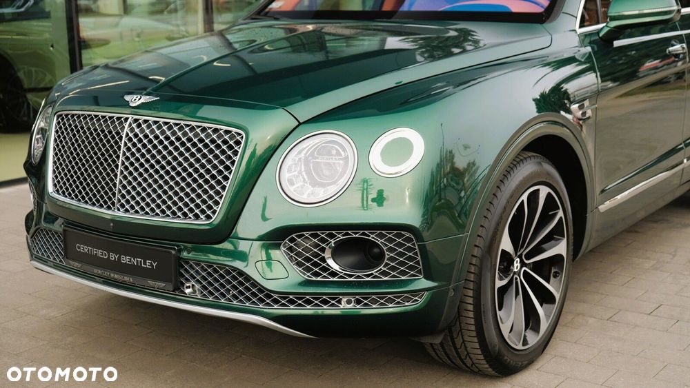 Bentley Bentayga - 3