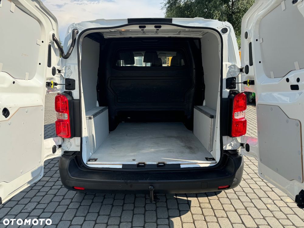 Opel Vivaro - 10