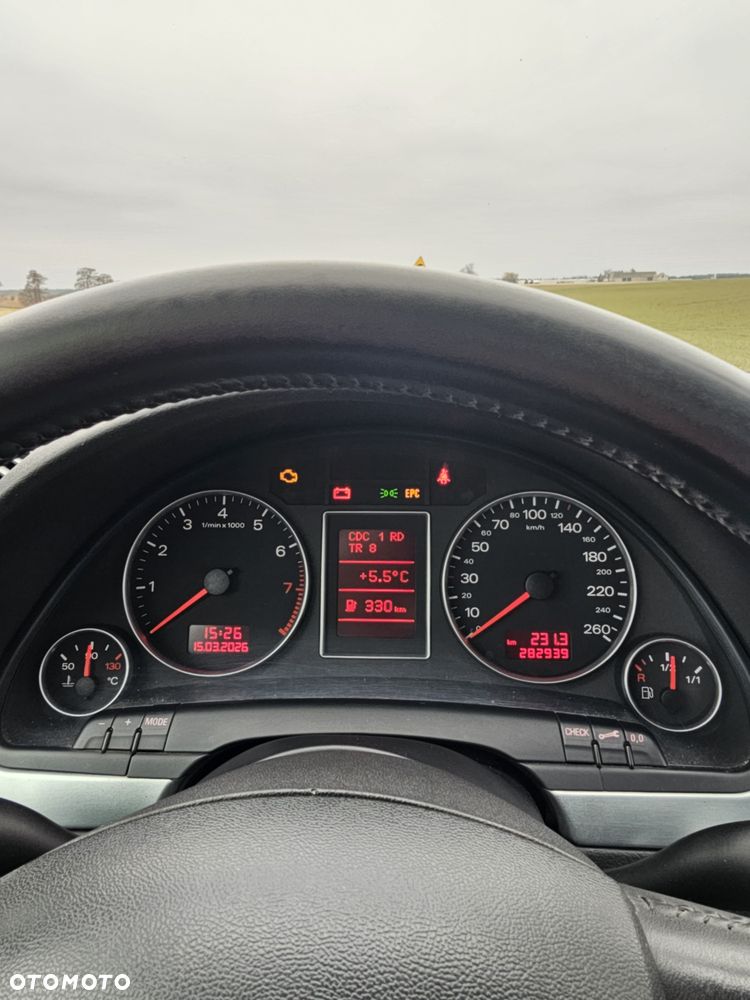 Audi A4 Limousine - 7