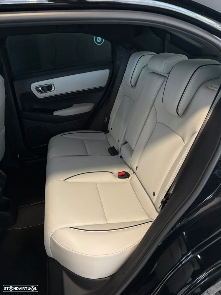 Honda e-Ny1 Advance-Pack - 11