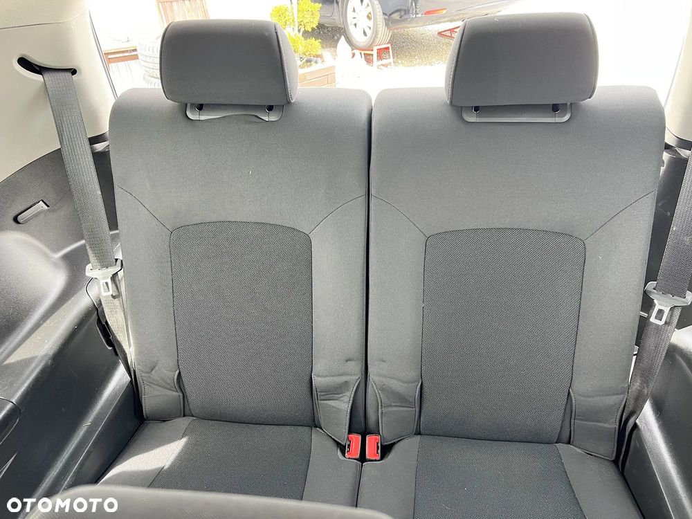 Chevrolet Orlando - 19