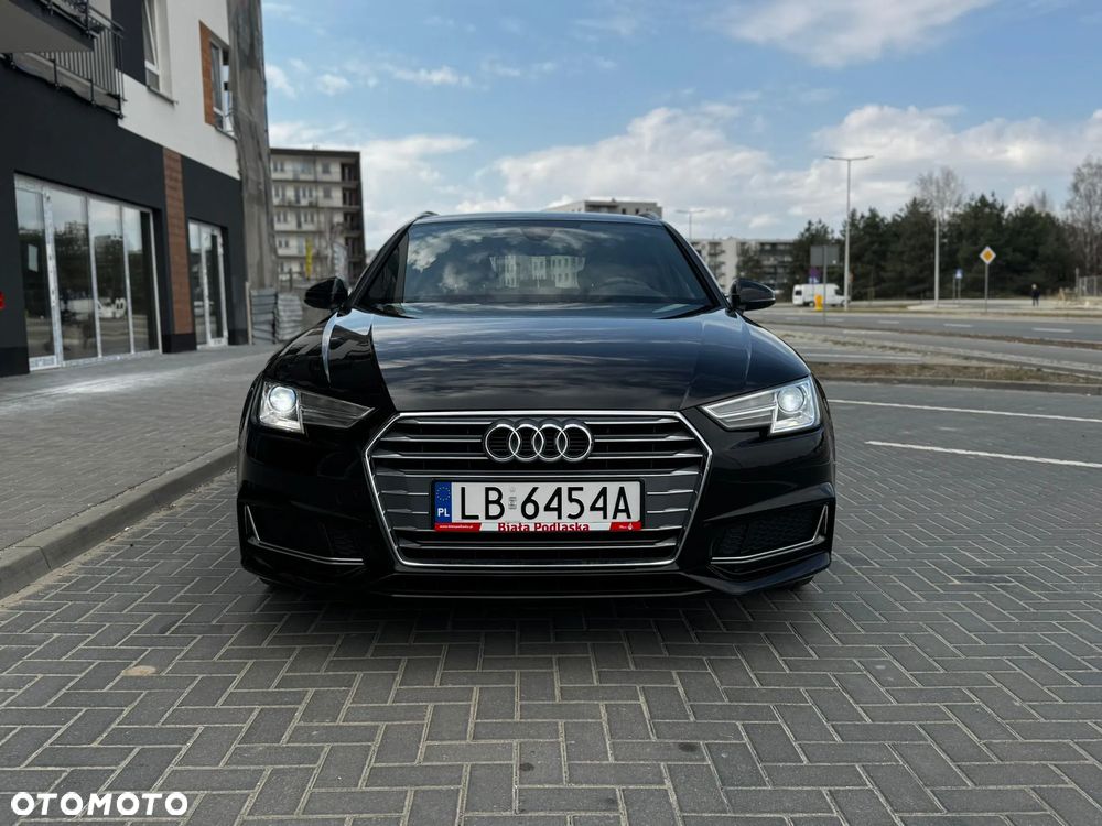Audi A4 Avant 40 TDI S tronic S line - 29