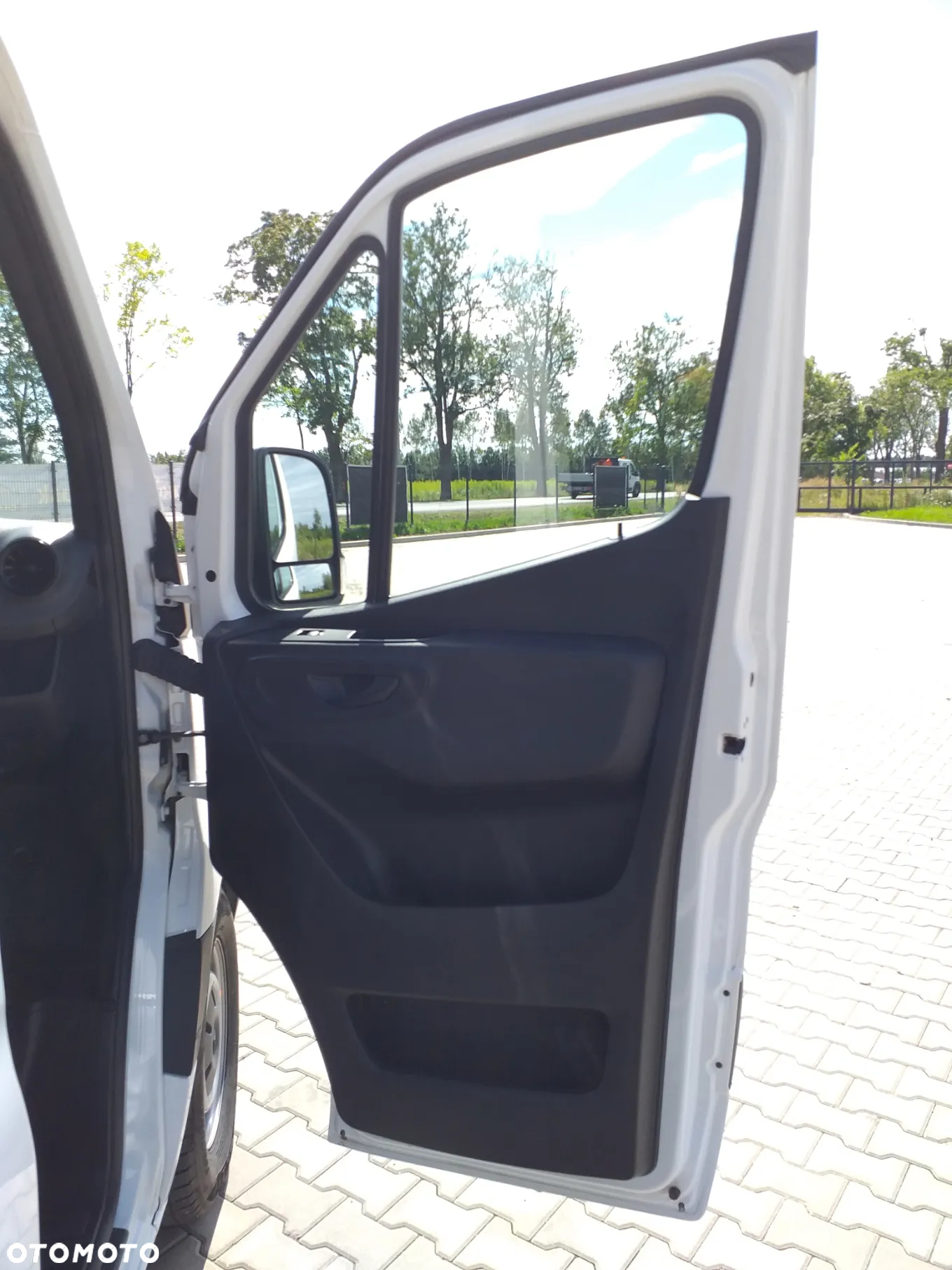 Mercedes-Benz SPRINTER 317 CDI MAXI BRYGADÓWKA 9 OSÓB OBROTOWE FOTELE NR.54 - 4