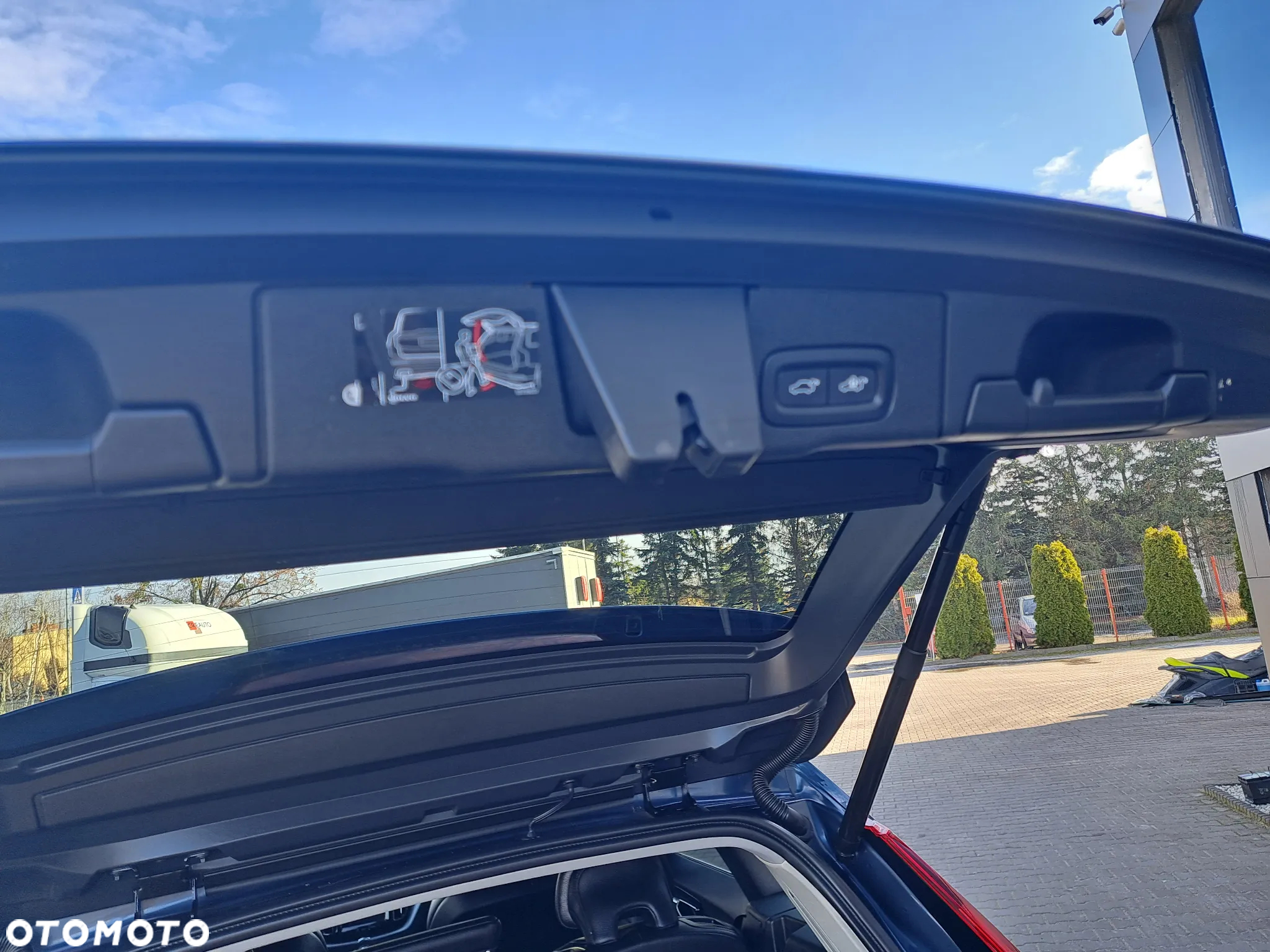 Volvo XC 60 T6 AWD Geartronic Momentum - 23