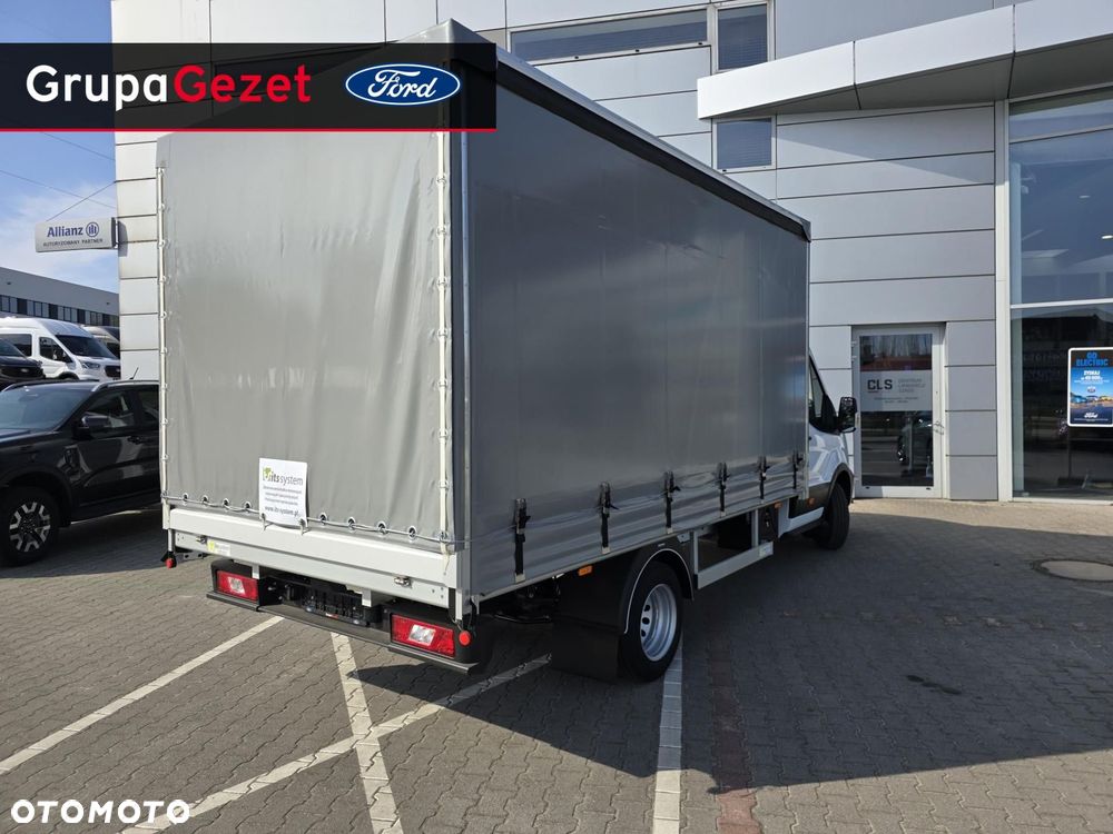 Ford Transit - 5