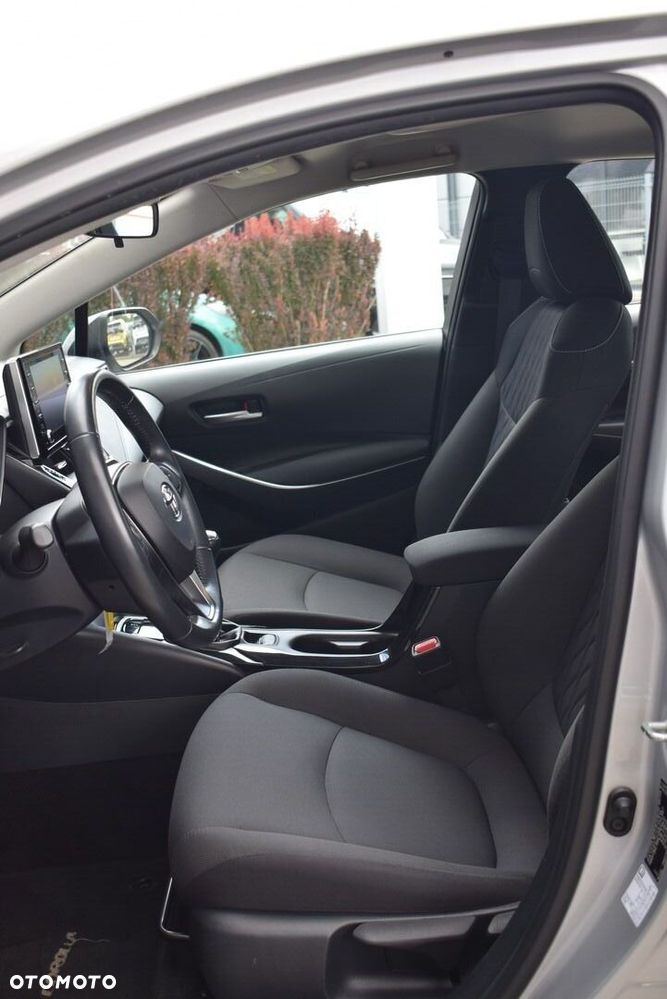 Toyota Corolla - 14
