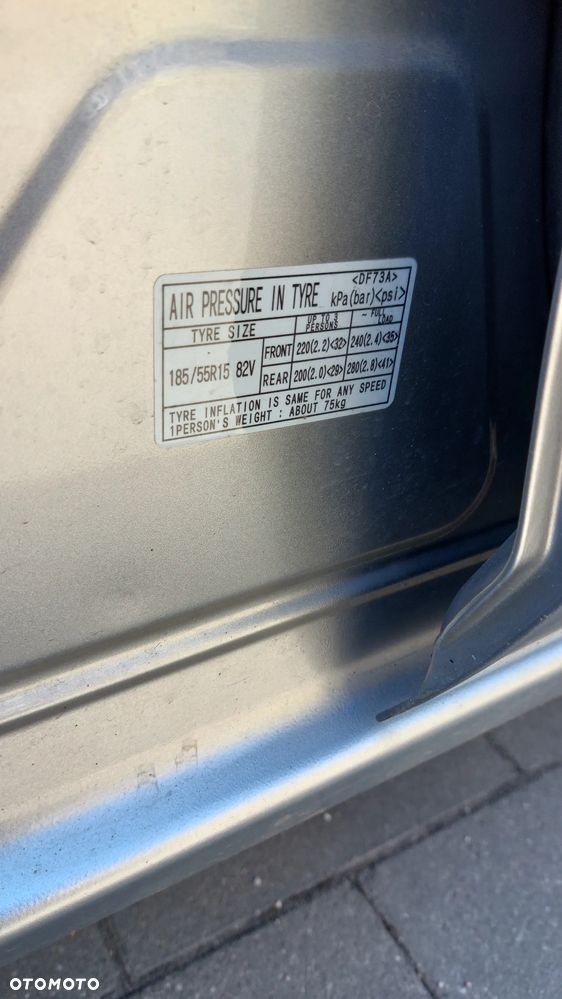 Mazda 2 1.4 DE Core + - 22