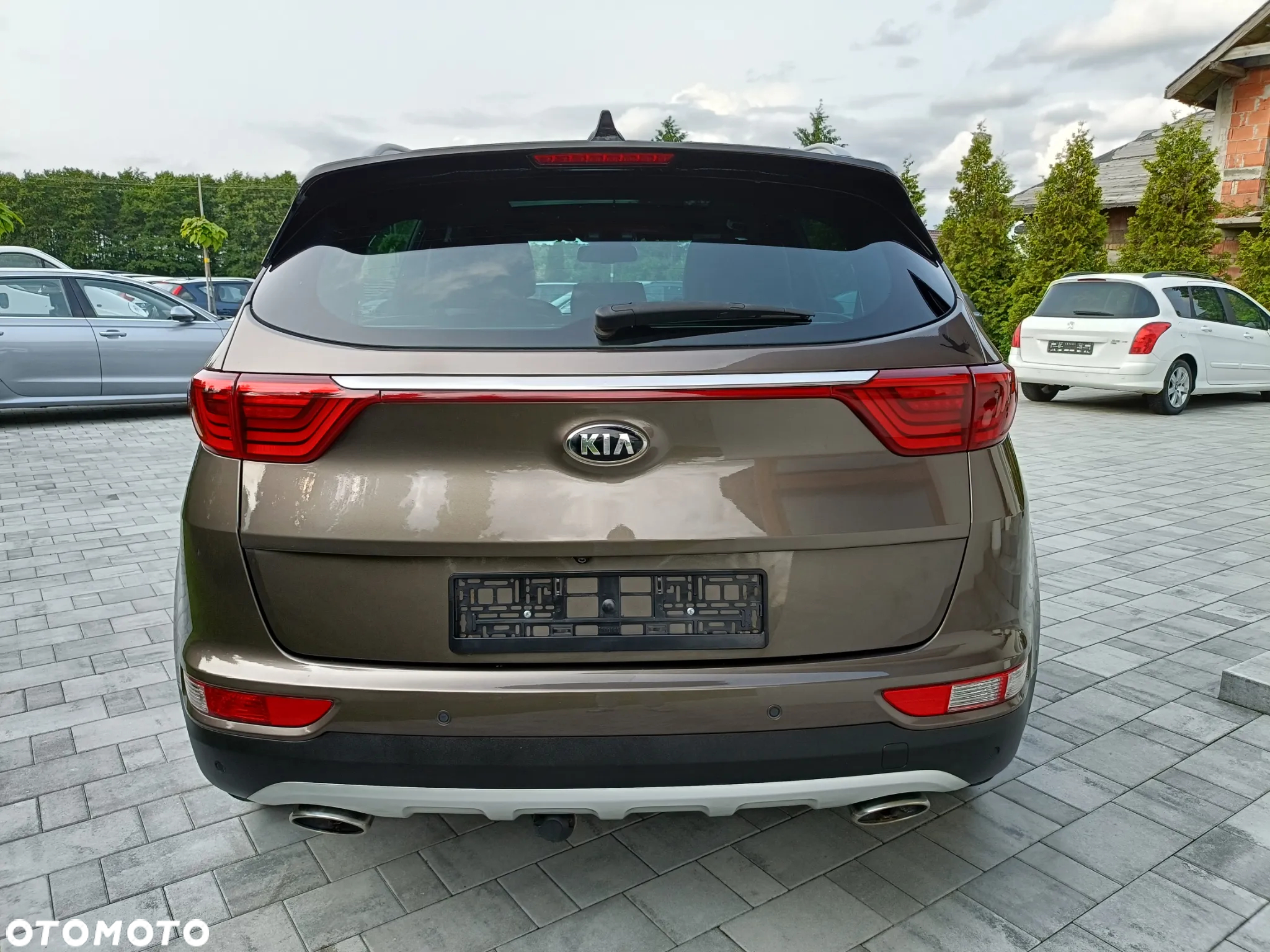 Kia Sportage 2,0 CRDI AWD GT Line - 11