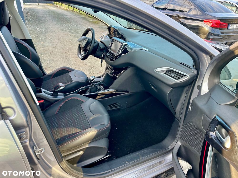 Peugeot 2008 PureTech 130 Stop&Start GT-Line Edition - 17