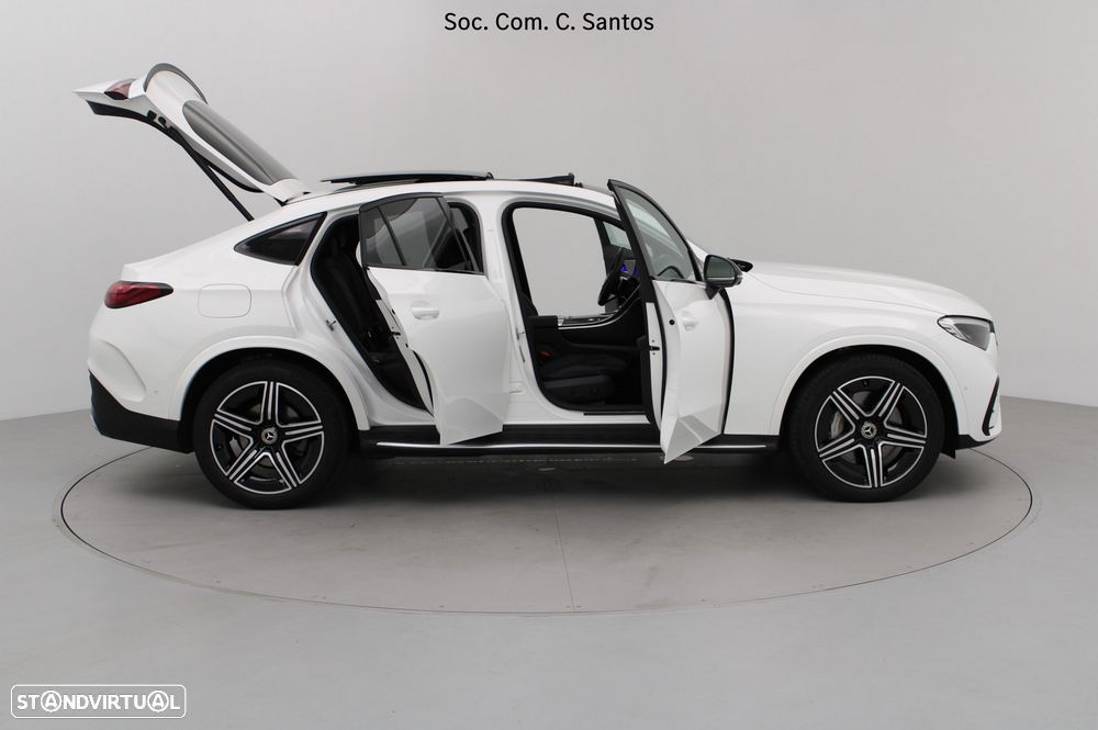 Mercedes-Benz GLC 300 d Coupe 4Matic - 12