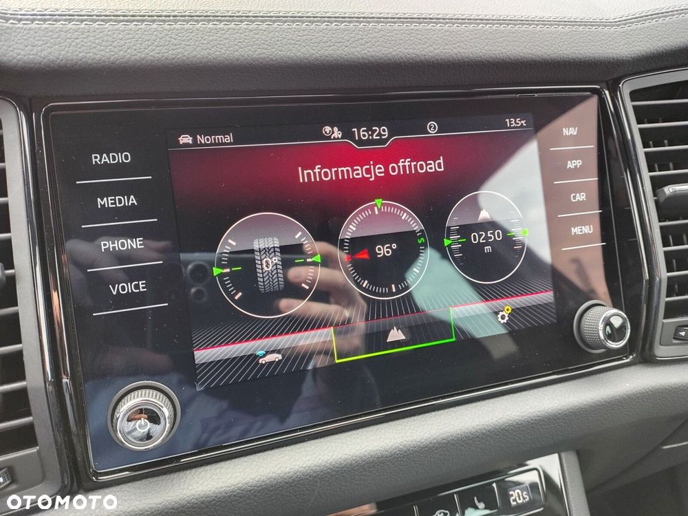 Skoda Kodiaq 2.0 TSI 4x4 Sportline DSG 7os - 18