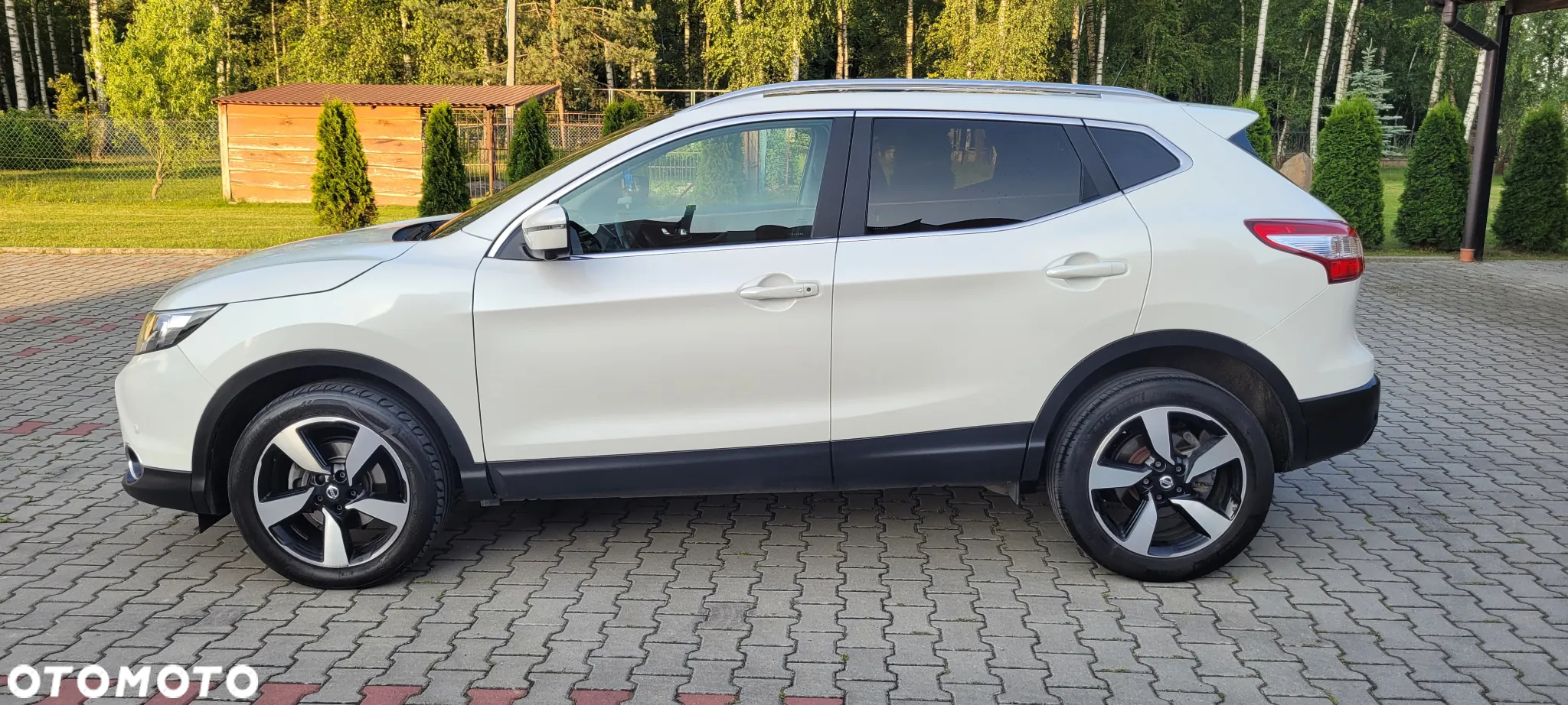 Nissan Qashqai 1.2 DIG-T Xtronic 360 - 3