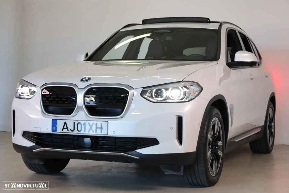 BMW iX3 Inspiring — fotografia 9