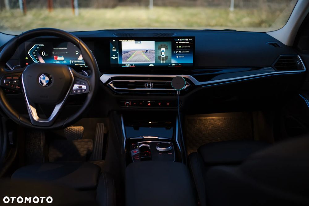 BMW Seria 3 318d - 4
