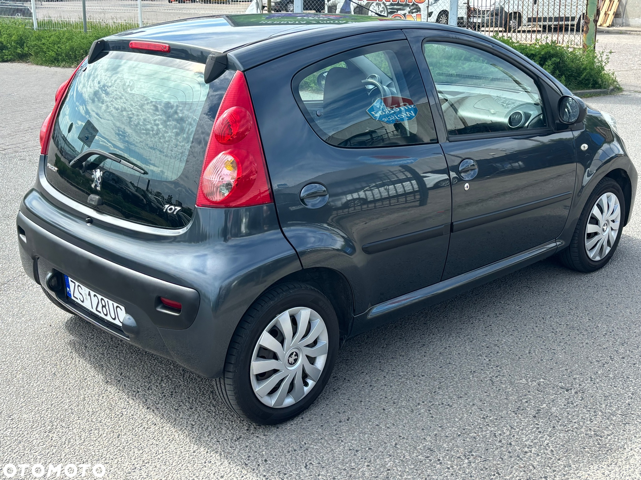 Peugeot 107 1.0 Trendy - 7