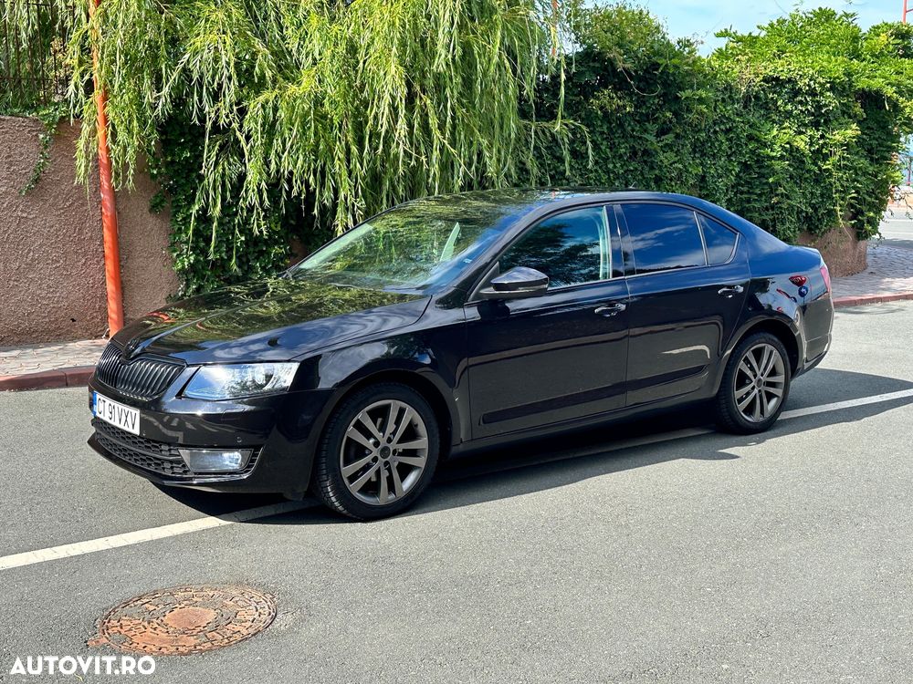 Skoda Octavia 2.0 TDI 4x4 DSG Style - 3