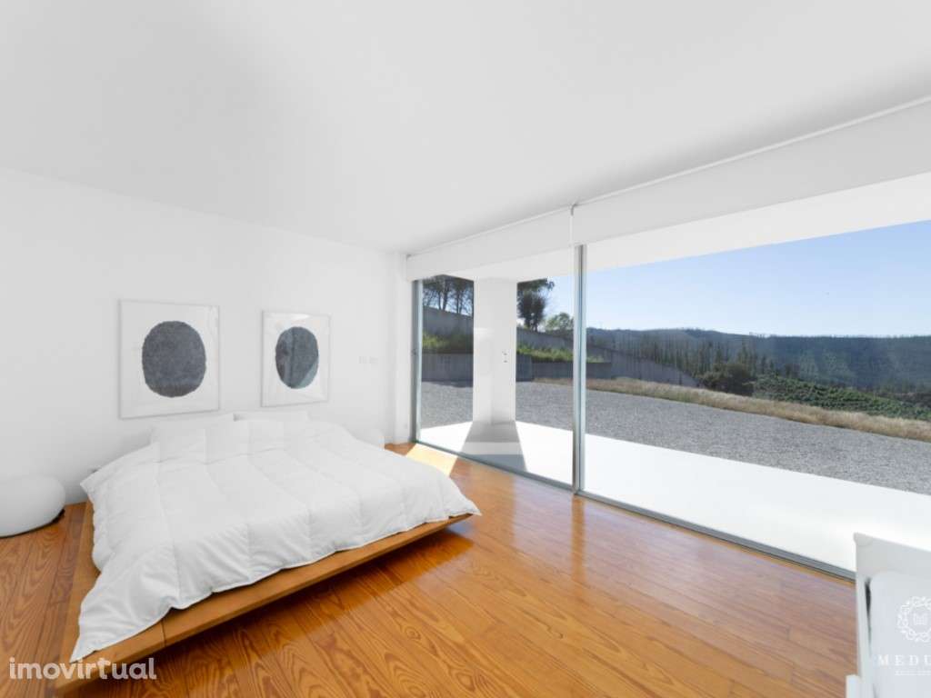 Moradia T4+1 c/ Piscina, Vista panorâmica, e 1 Hectare de Terreno |... - Grande imagem: 3/43