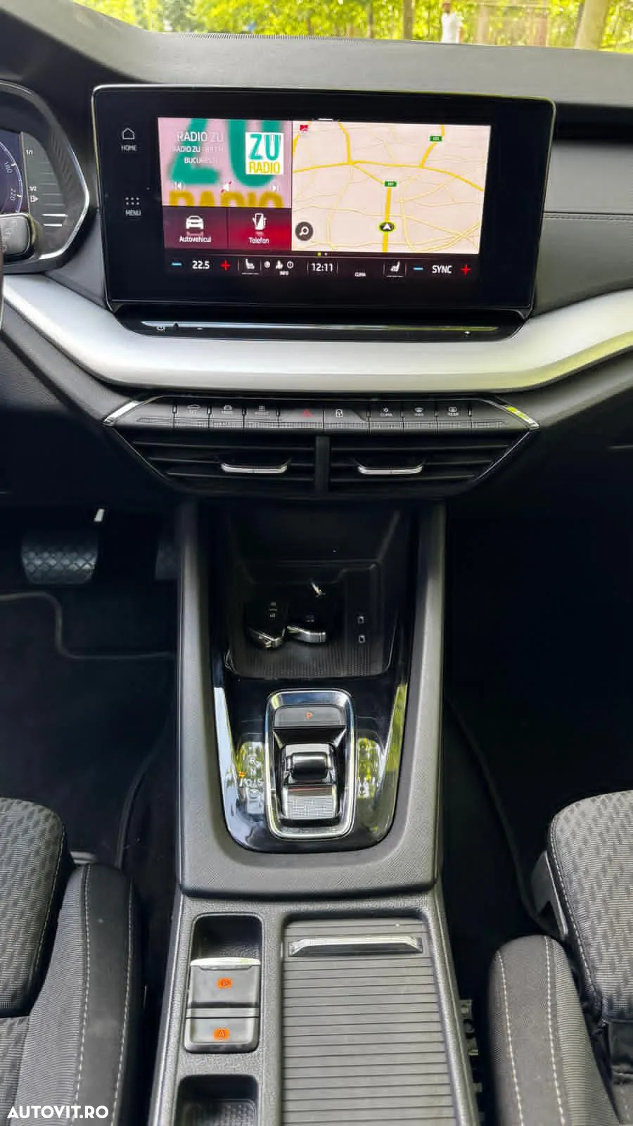 Skoda Octavia Combi 2.0 TDI DSG Clever - 28