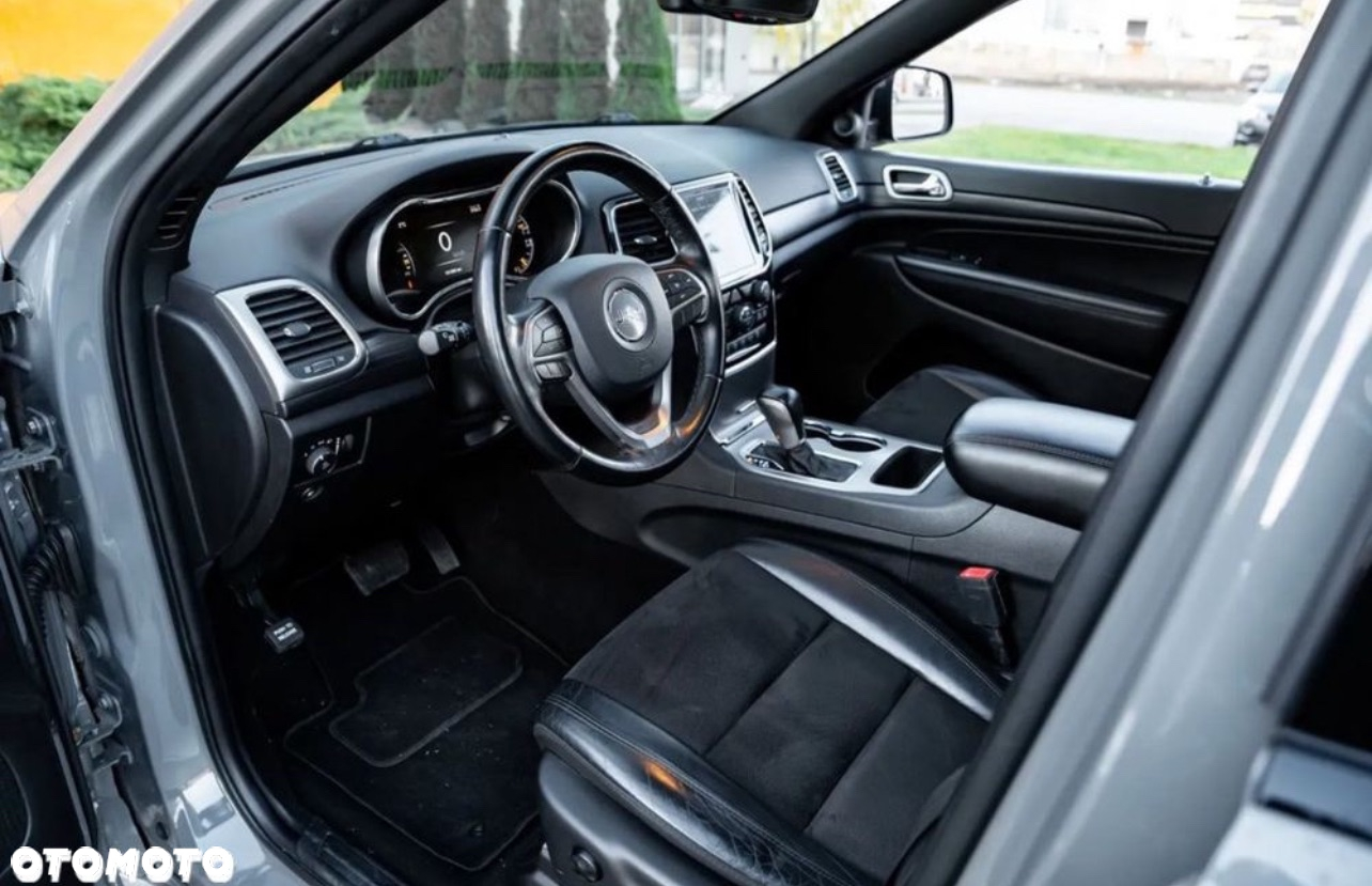 Jeep Grand Cherokee - 5