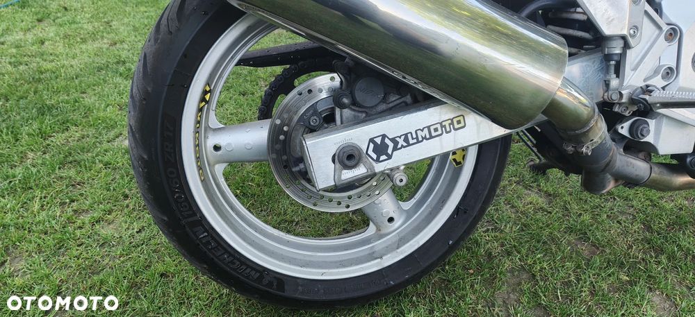 Suzuki SV - 12