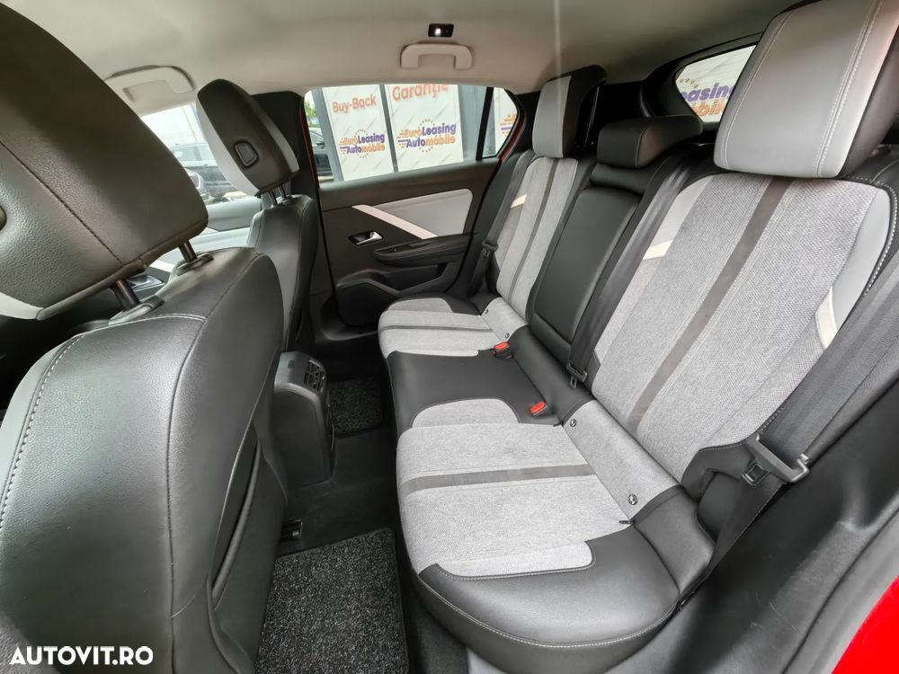 Opel Astra 1.5 D Automatik Business Elegance - 16
