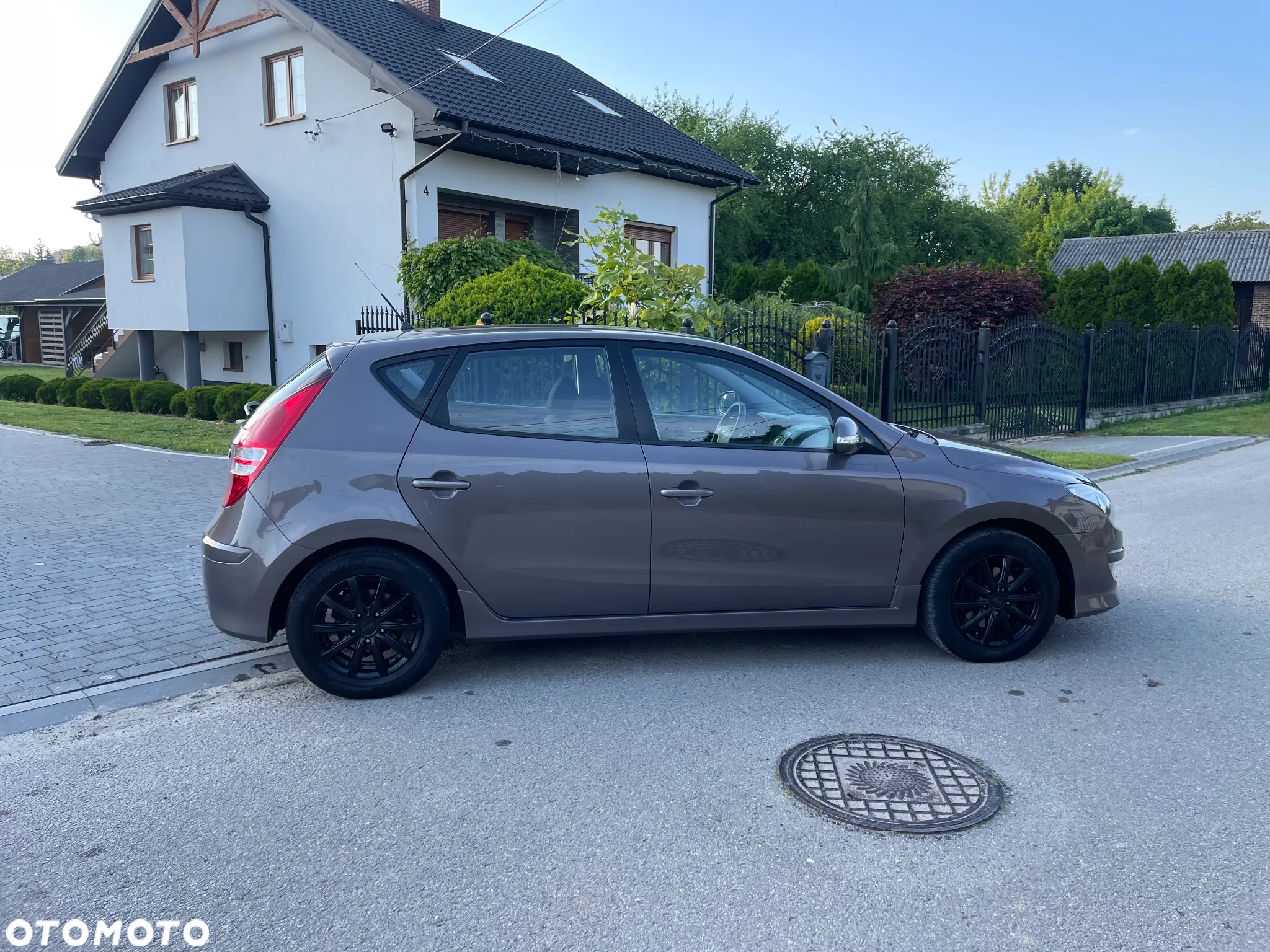 Hyundai i30 1.6 blue Style - 9
