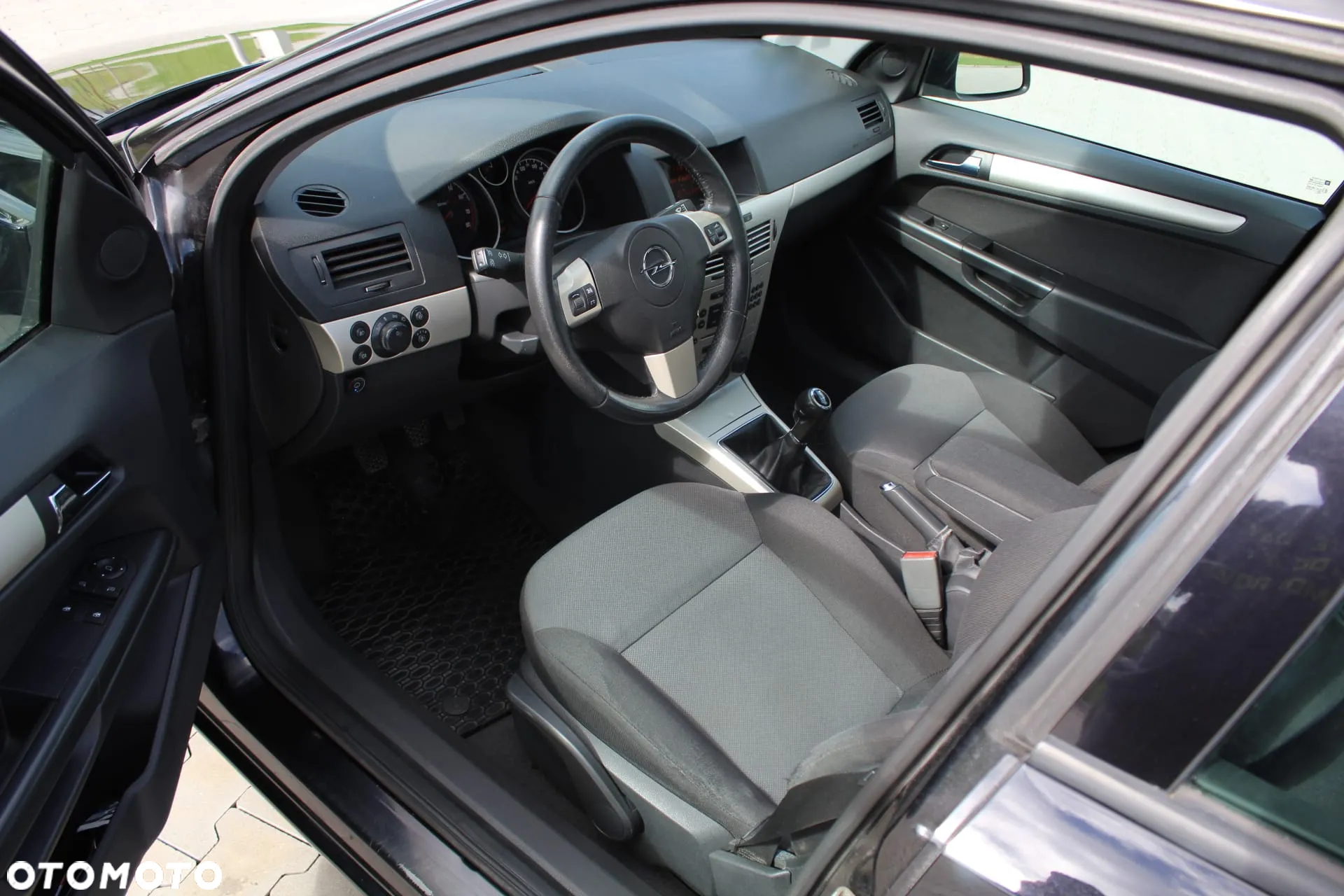 Opel Astra III 1.6 Enjoy - 12