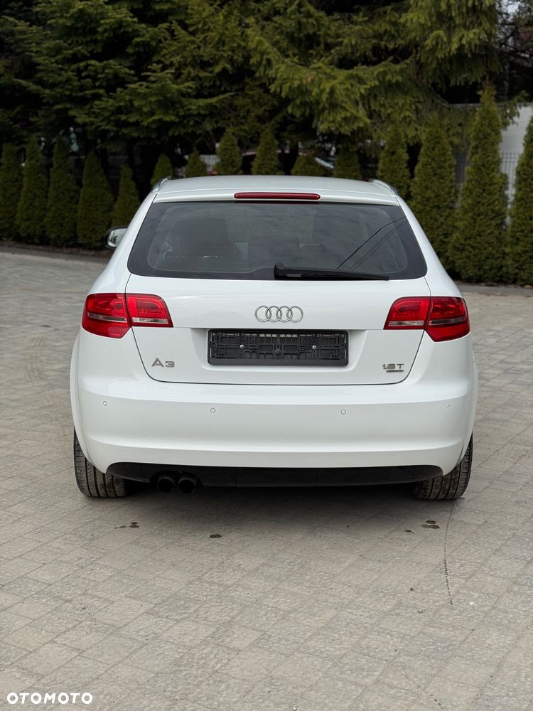Audi A3 Sportback 1.8 TFSI Quattro Ambition - 5