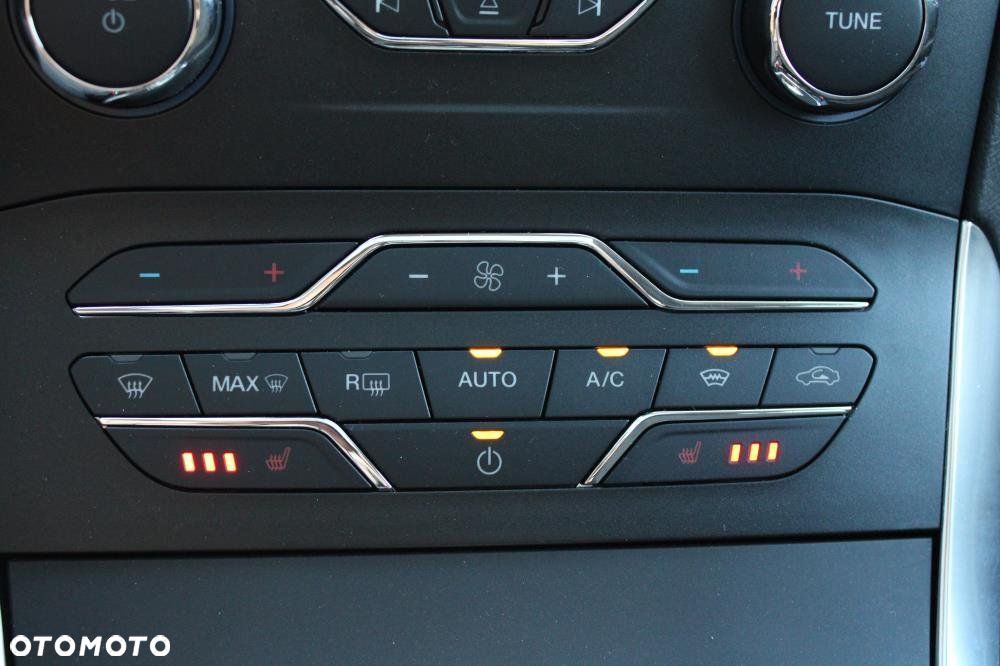Ford S-Max - 20