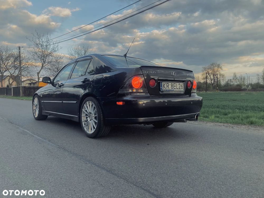 Lexus IS 200 Prestige - 4