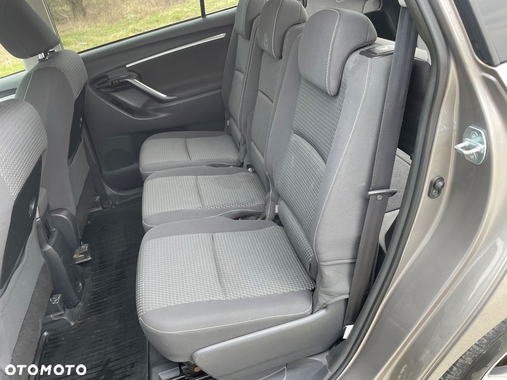 Toyota Verso 1.6 D-4D Premium - 22