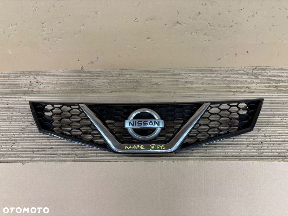 NISSAN PULSAR 14-18 Atrapa,Grill - 1